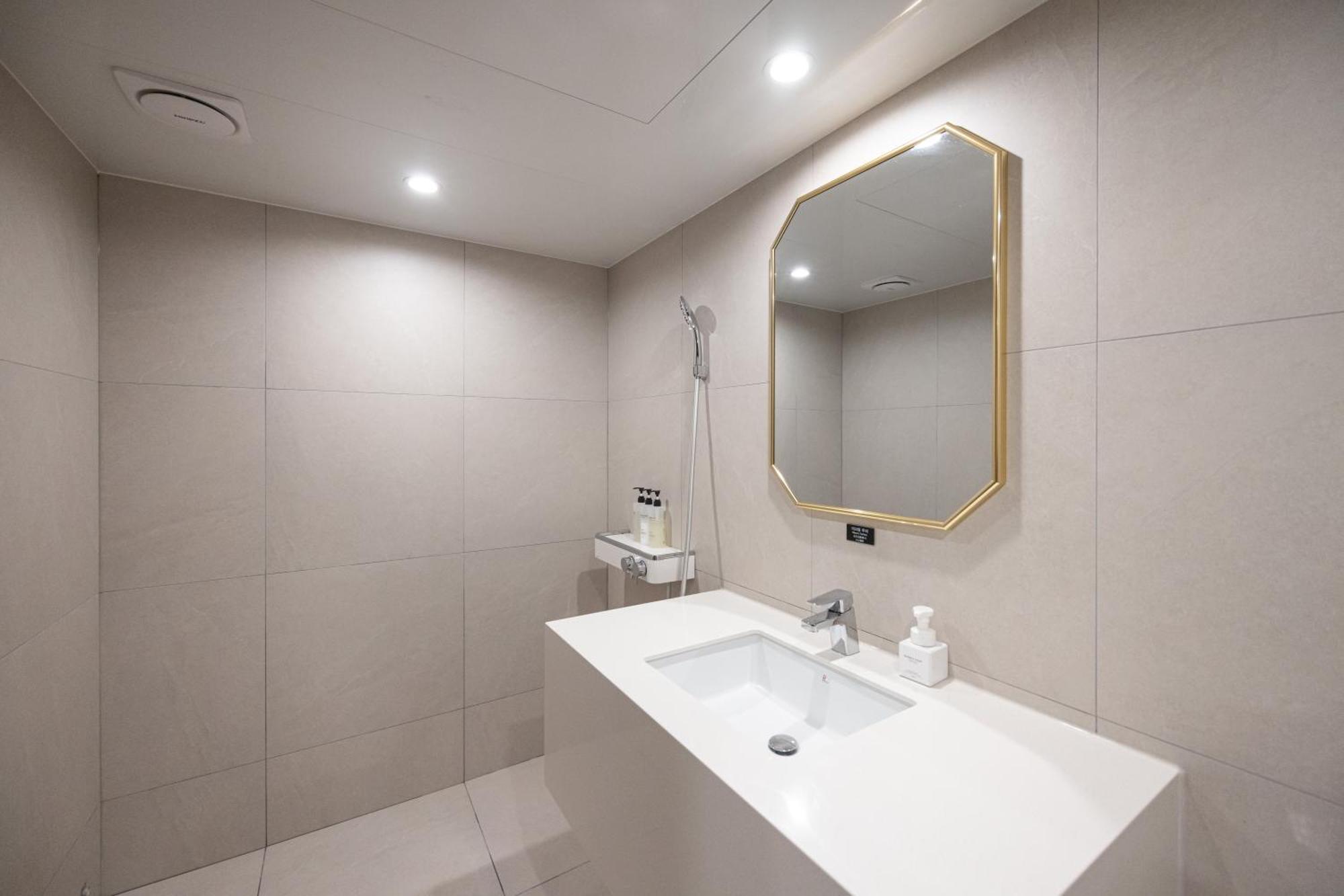 Hotel Bellus Busan Dış mekan fotoğraf